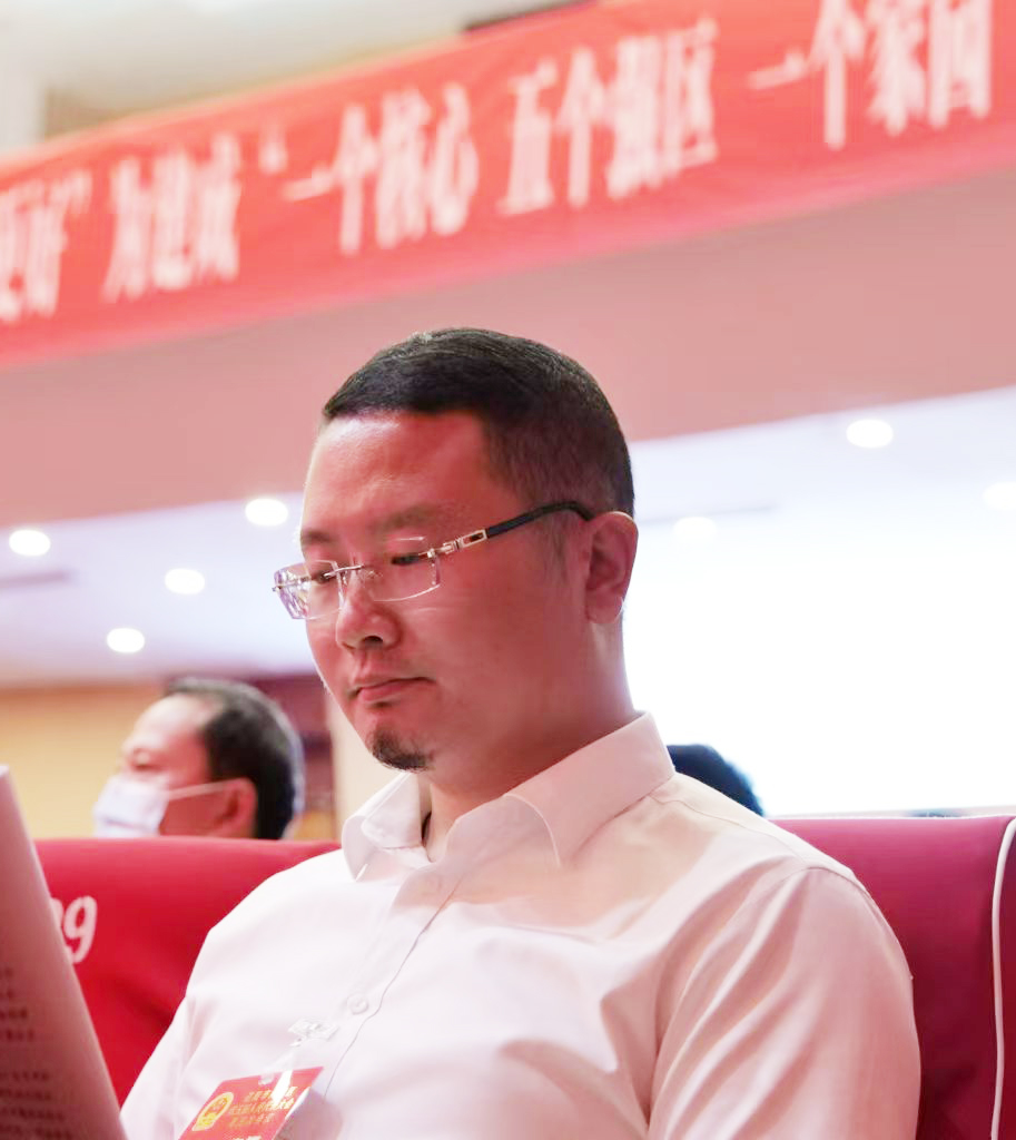 马东方